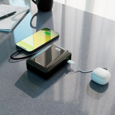 11. Powerbank SBS 20000 mAh 20W with built-in USB-C cable and digital display - black
