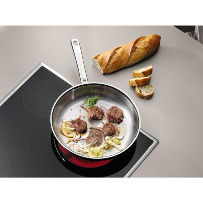 7. WMF Profi 0794649991 - Round - Universal frying pan - Stainless steel - 250 °C - Ceramic - Gas - Halogen - Induction - Stainless steel