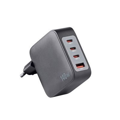3. USB-A/USB-C Power Adapter 140W/7814010 INTENSO