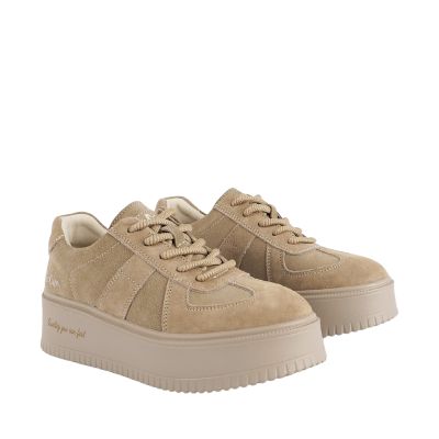 2. Beige women's shoes Lee Cooper LCJ-26-01-4643LC