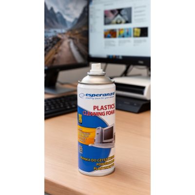 5. Esperanza ES104 Plastic Cleaning Foam (400 ml)