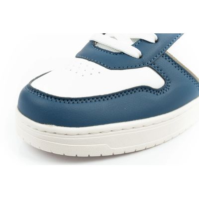 6. Levi's Kick Se children's sports shoes youth white comfortable fashionable