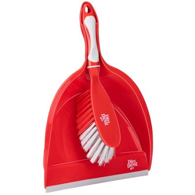 8. 5-in-1 DIRT DEVIL CLEANING KIT