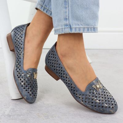 2. Women's openwork low-heeled shoes, blue M.Daszyński SA222-3