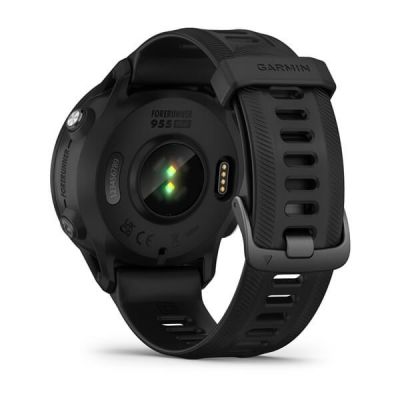 6. Garmin Forerunner 955 Solar (46 mm) Black watch