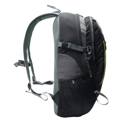 7. Hi-Tec Murray backpack 92800603143