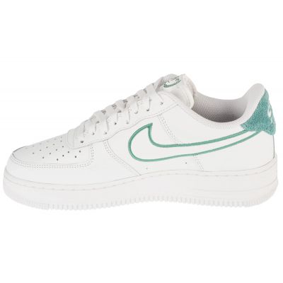 2. Nike Air Force 1 07 LV8 M FN8349-100 shoes