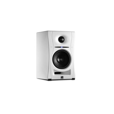 15. Pair of Kali Audio LP-UNF-WH white monitors