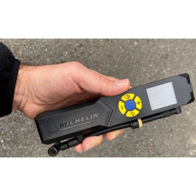 11. MICHELIN BATTERY-POWERED TOURING COMPRESSOR PUMP