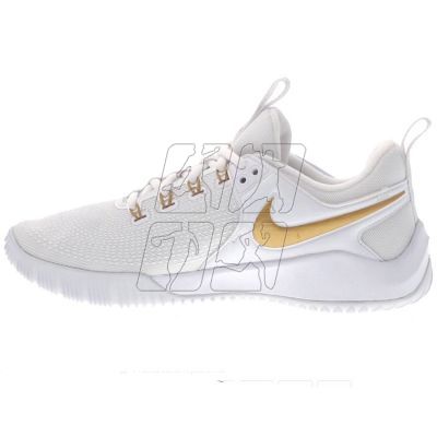 2. Nike Air Zoom Hyperace 2 LE W DM8199 170 volleyball shoe