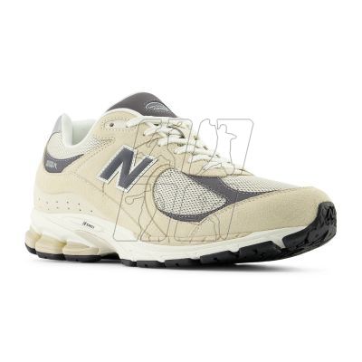 3. New Balance M2002RFA sports shoes