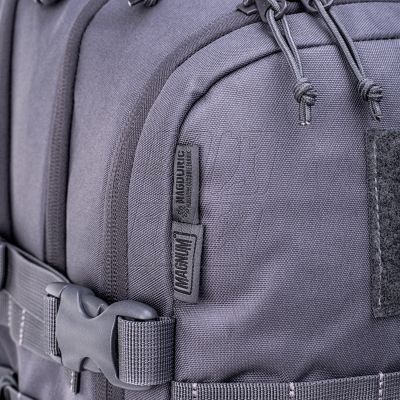 5. Magnum Urbantask 37 backpack 92800540002