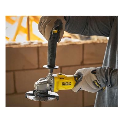 11. Stanley SFMCG710M1T-QW Angle Grinder 12.5 cm 8500 RPM 800 W 1.84 kg