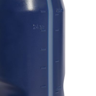 4. Adidas Tiro 0.75 L water bottle IW8154