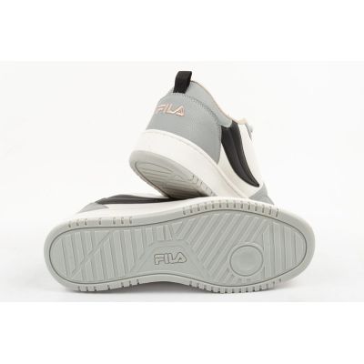 9. Fila men's sports shoes Rega sneakers fashionable white comfortable