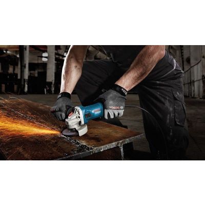 2. Bosch GWS 750 S angle grinder 12.5 cm 11000 RPM 750 W 1.8 kg