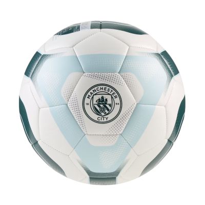 2. Puma MCFC King football white-green-blue 85013 01