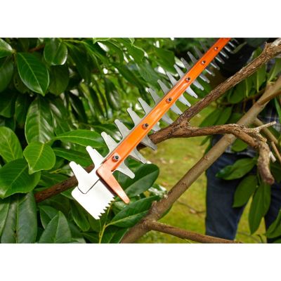 16. Black & Decker BEHTS451 Electric Hedge Trimmer Twin Blade 550W 2.65kg