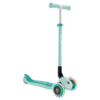 PRIMO FOLDABLE LIGHTS 3-Wheel Scooter (432-611-4)