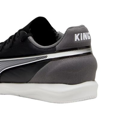 9. Puma King Match IT 108051 01 kids' soccer shoes