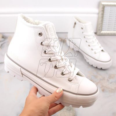 6. Sneakers insulated on the platform Big Star W INT1903A white