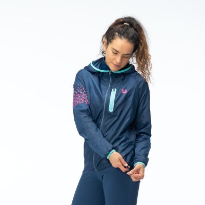 15. Women's INURO WMNS Jacket