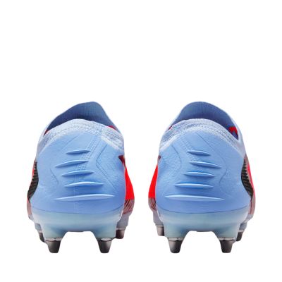 3. Nike Phantom 6 Low Elite SG-PRO HV8988 400 Football Boots