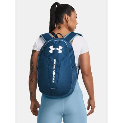 5. Under Armour Backpack 1364180-426