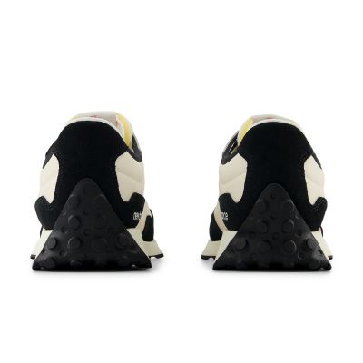 16. New Balance Jr GS327VL Shoes