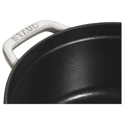 4. ZWILLING STAUB LA COCOTTE 5.25 l Round Cast-Iron Casserole Dish