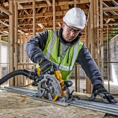 2. 18V 184mm Circular Saw without Battery and Charger DCS572NT