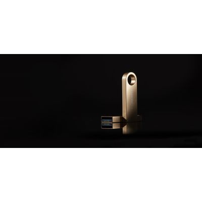 9. KINGSTON FLASH 64GB USB3.2 Gen.1 DataTraveler