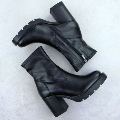 14. Black Women's Block Heel Ankle Boots Potocki 12419