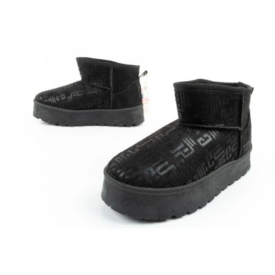 8. Lee Cooper women's winter snow boots, fashionable fur lined ankle boots, black