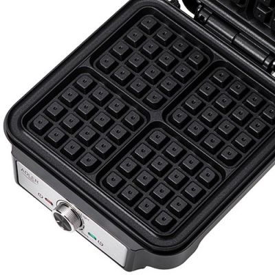 6. ADLER AD 3083 waffle maker