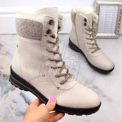 2. Comfortable insulated leather boots Rieker W RKR614, beige