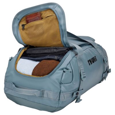 12. Thule Chasm TDSD302 Pond Gray Sports Bag 40L Polyester Gray