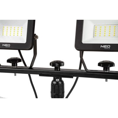 6. Double spotlight 2x50W SMD LED 8500lm 230V on a 1.8m stand