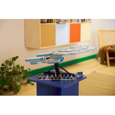 15. LEGO 10356 Icons - Star Trek: USS Enterprise NCC-1701-D