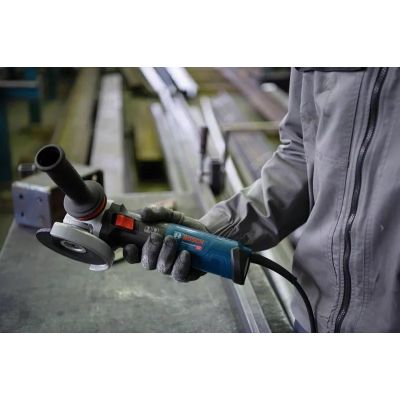 2. Bosch GWS 17-125 TS angle grinder 12.5 cm 9700 RPM 1700 W 2.2 kg