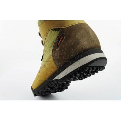 3. Shoes Aku Ultra Light GTX W 36520495