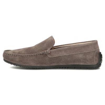2. Men's leather moccasin shoes in taupe suedeFilippo MP923
