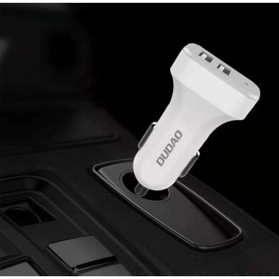 7. Dudao car kit charger 2x USB 2.4A + cable USB 3in1 Lightning / Type C / micro USB cable white (R7 white)