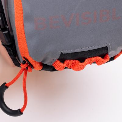 5. BEVISIBLE SEAT bag