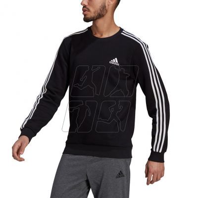 3. Adidas Essentials Sweatshirt M GK9106