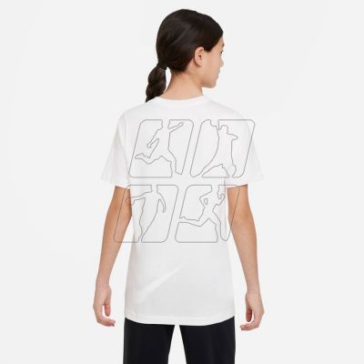 5. Nike Sportswear Jr DR9630 100 T-shirt