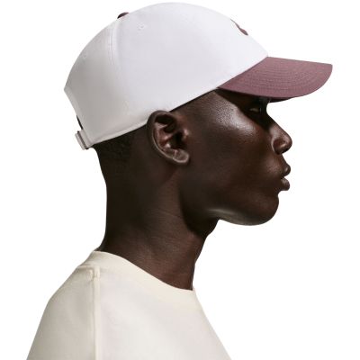 6. Nike Club Cap White and Purple FB5368 104