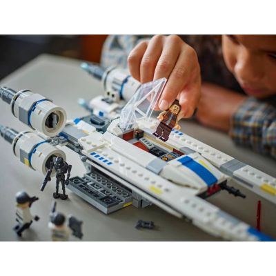 6. LEGO Star Wars 75399 Rebel U-Wing Fighter