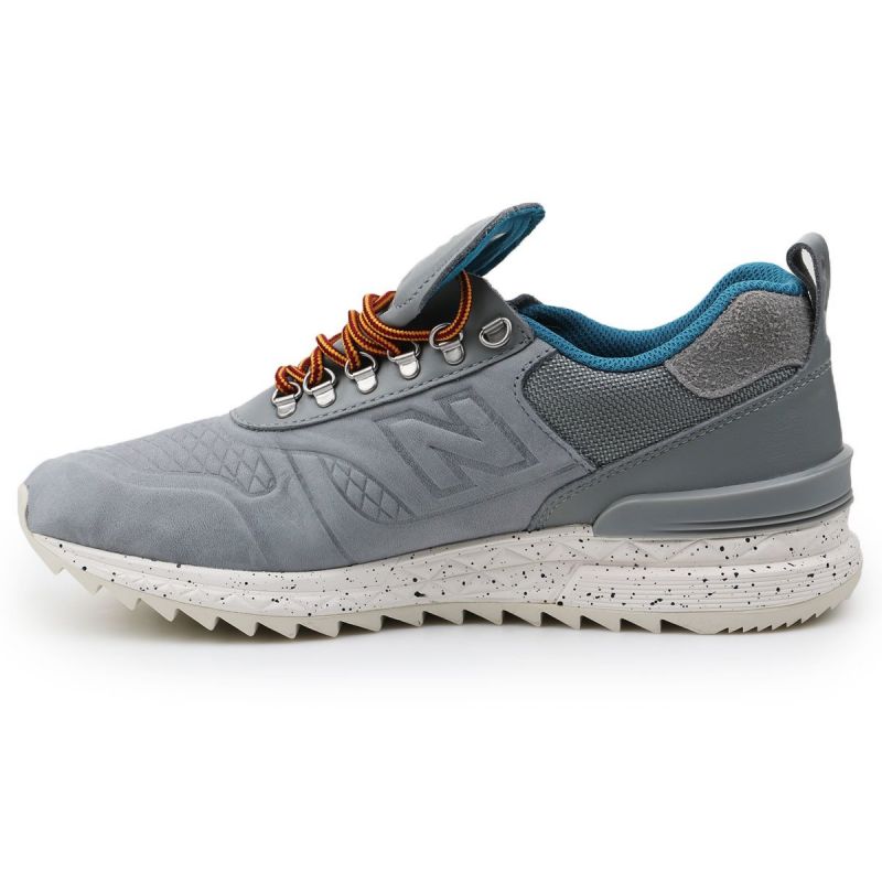 4. New Balance TBATRB