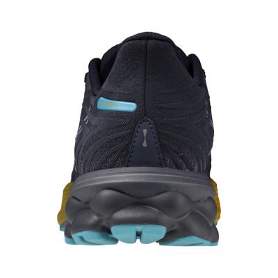 10. Mizuno Wave Skyrise 6 Shoes